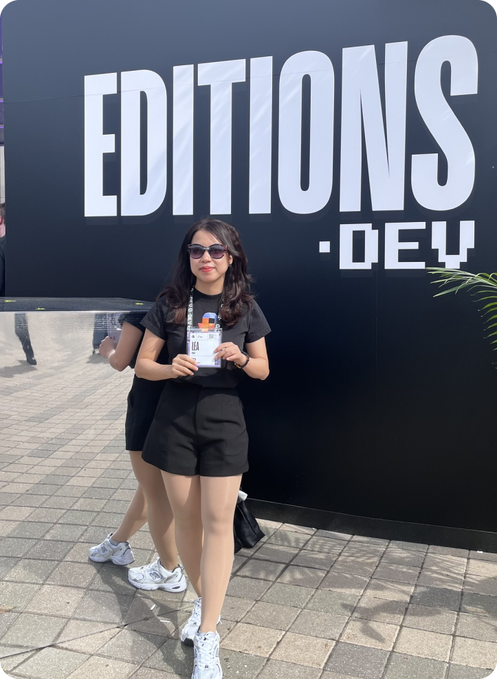 Lea at Editions Dev